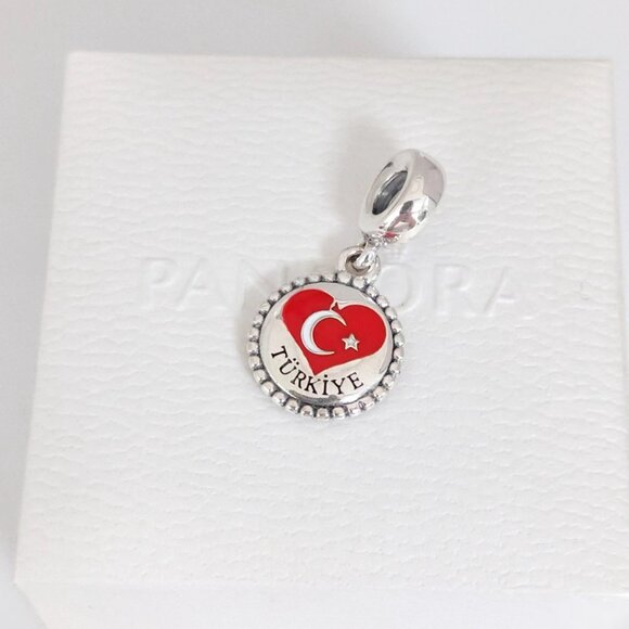 Pandora Türkiye Heart Flag Dangle Charm with box - Picture 7 of 8
